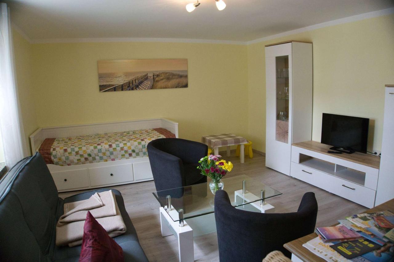 F-1041 Ferienwohnung Greta Sellin  Exteriör bild